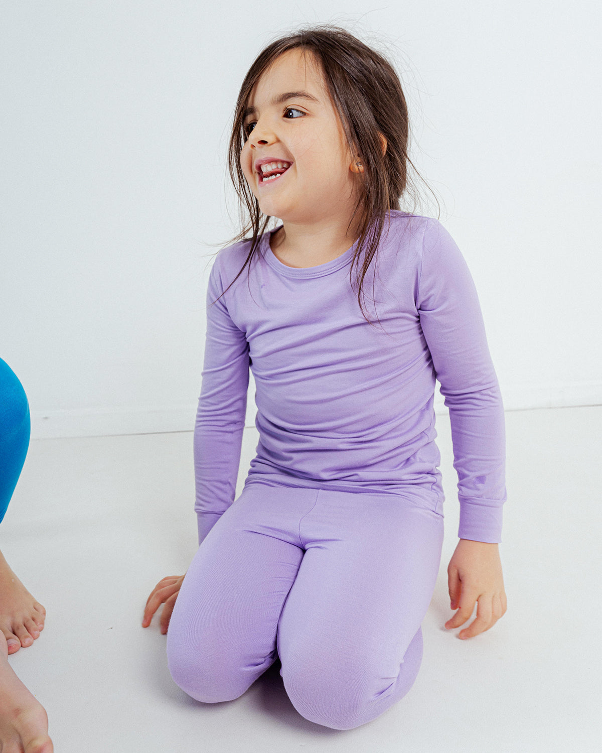 Tot and Posh Lila / 2T Pijama de Bambú 2 Piezas Liso