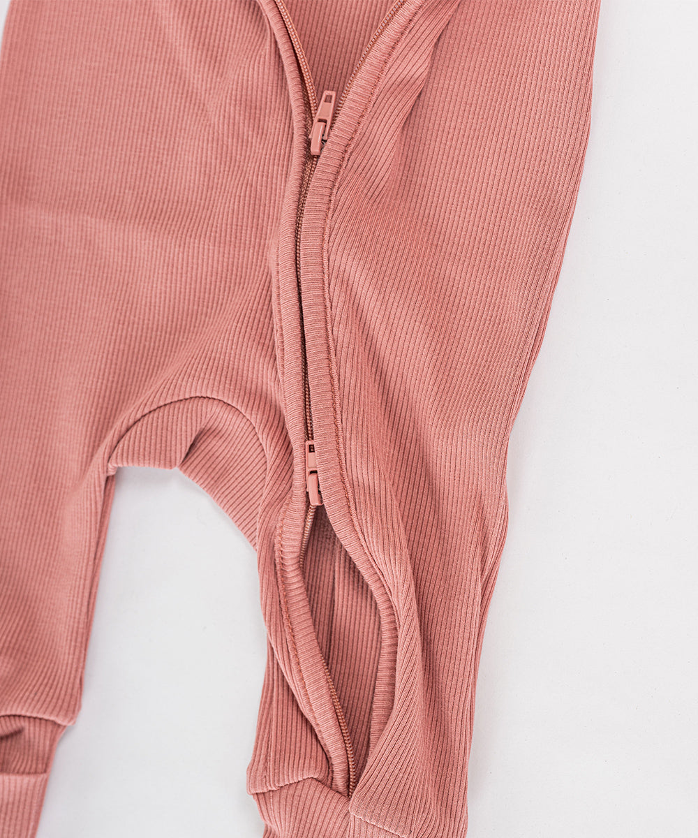 Tot and Posh Romper Bambú y Algodón Ribbed 250.