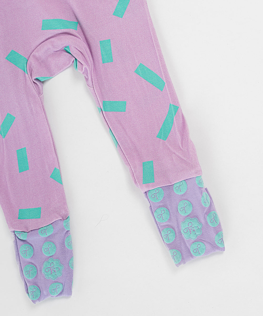 Tot and Posh Romper Confeti. Full Print Anti-slip - Bambú ultra suave.
