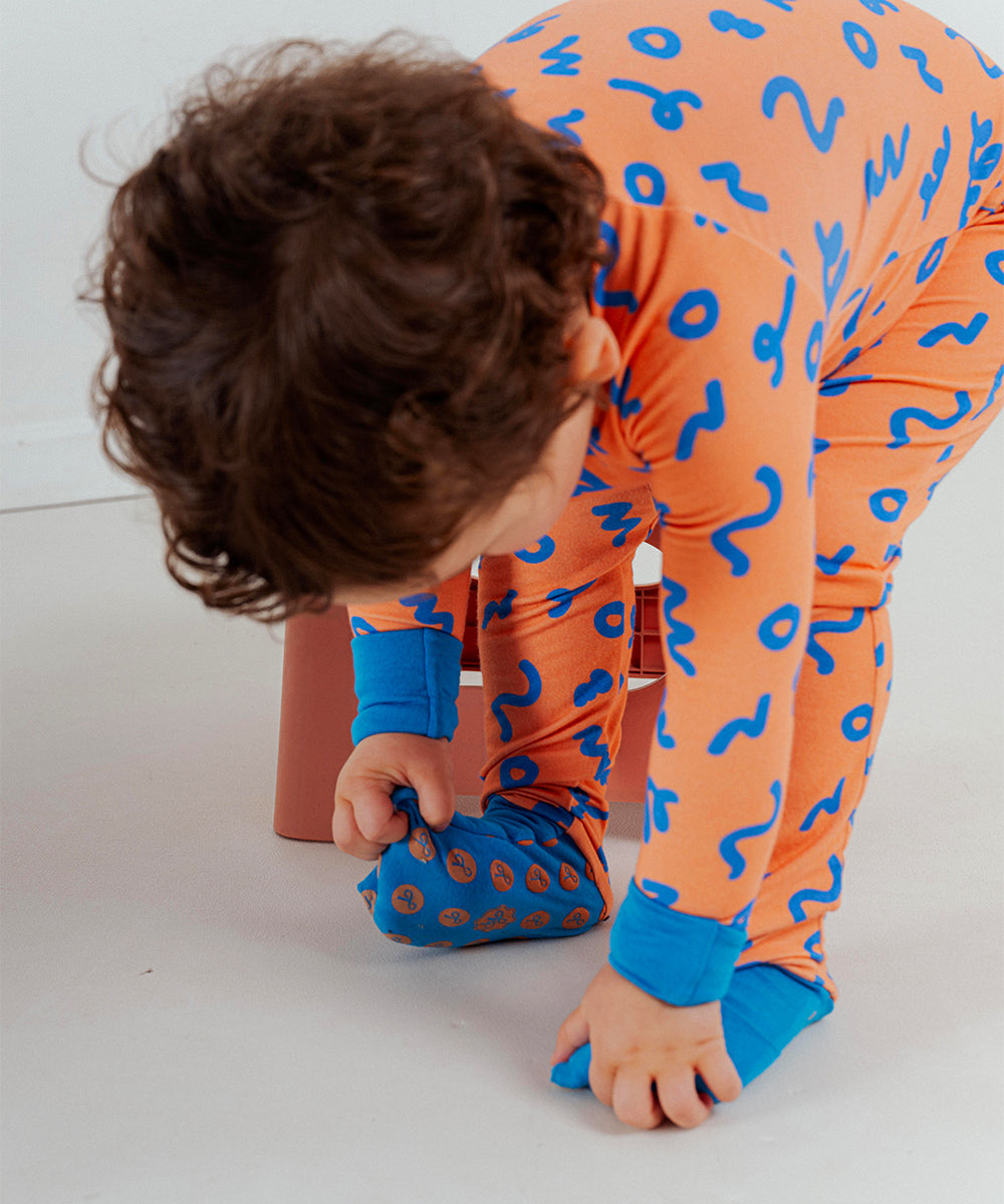 Tot and Posh Romper Garabatos Full Print Anti-Slip - Bambú.