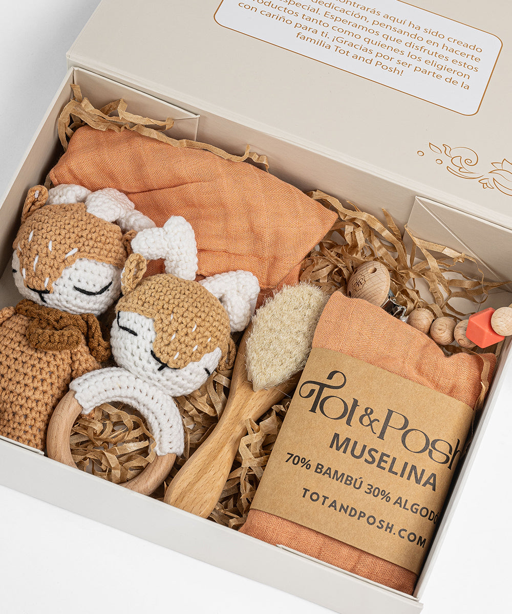 Tot and Posh Ciervo Gift Box Classic