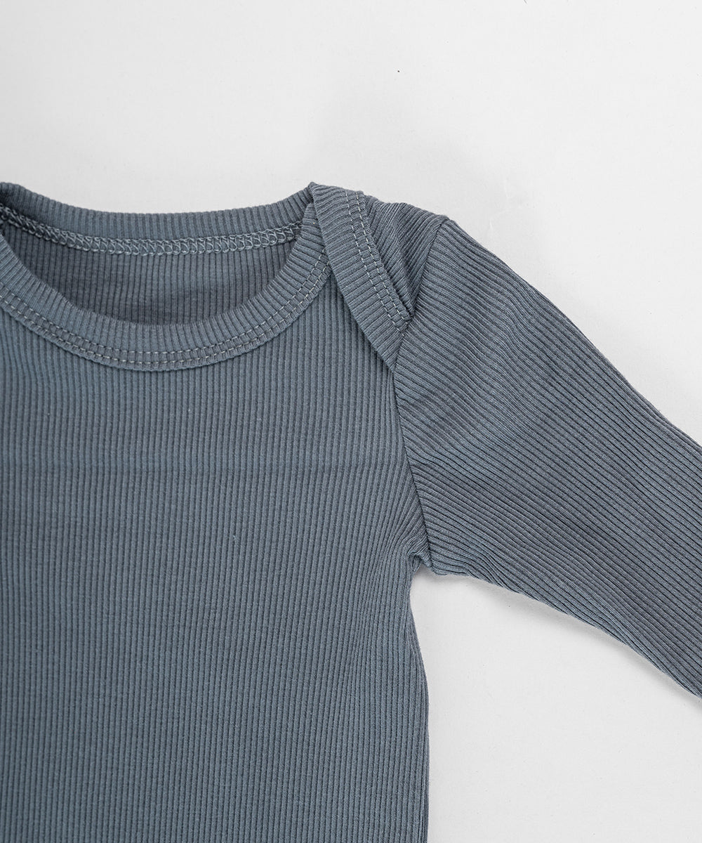 Tot and Posh Gris Azul / 0-3M Body de Bambú y algodón Ribbed 250